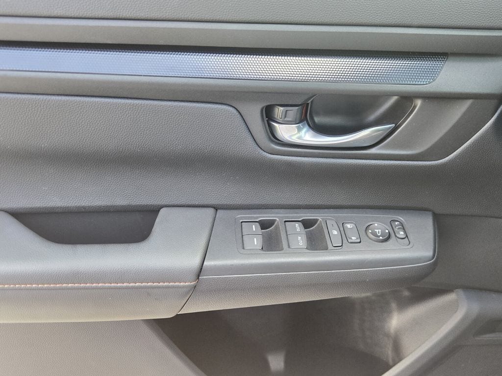 2025 Honda CR-V Sport - Photo 28