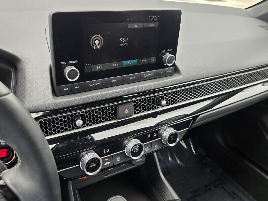 2025 Honda Civic Sport - Photo 21