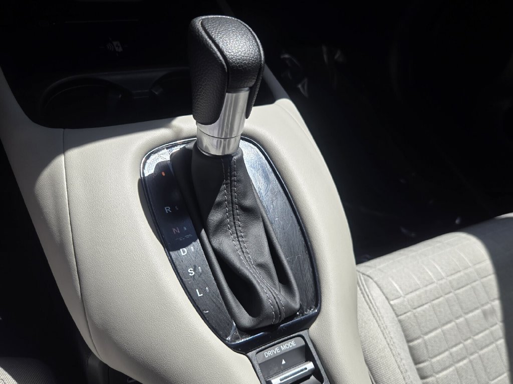 2026 Honda HR-V LX - Photo 17