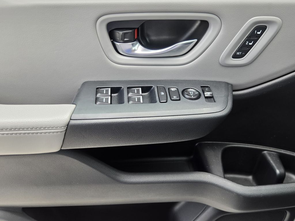 2025 Honda Pilot EX-L - Photo 25