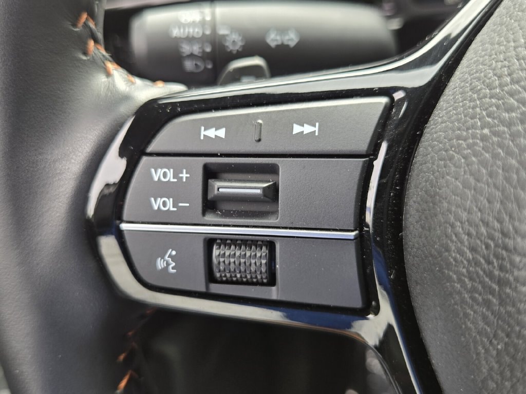 2026 Honda CR-V Sport Touring - Photo 23