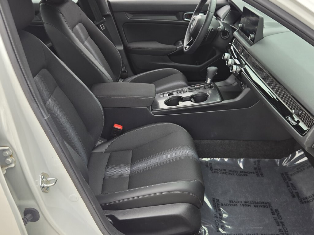 2025 Honda Civic Sport - Photo 18