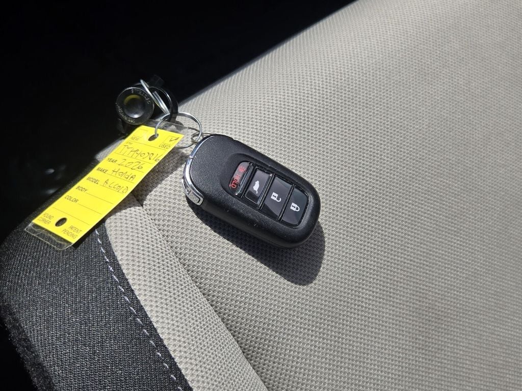 2026 Honda CR-V LX - Photo 18