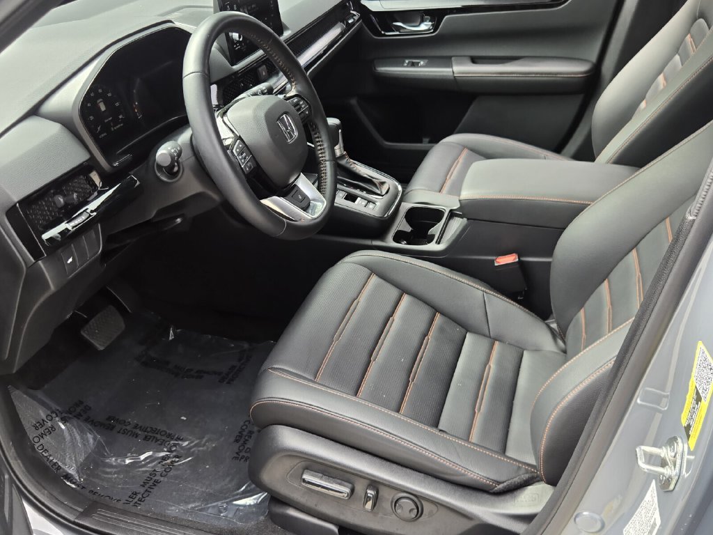 2026 Honda CR-V Sport Touring - Photo 10