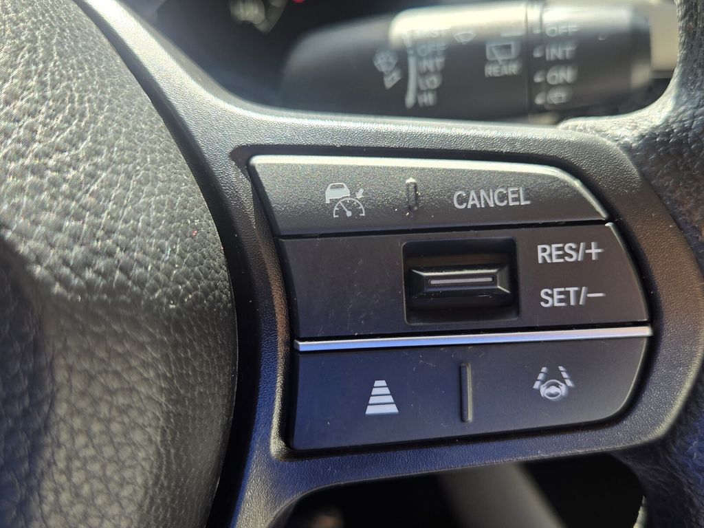 2025 Honda HR-V LX - Photo 25