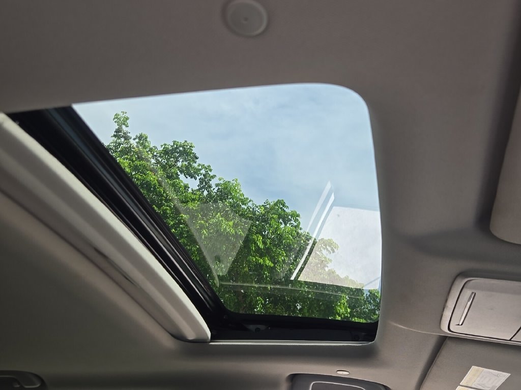 2025 Honda CR-V EX-L - Photo 18