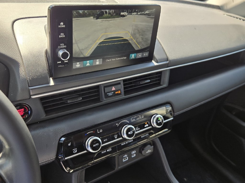 2025 Honda Pilot EX-L - Photo 21