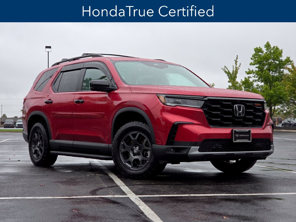 Certified 2025 Honda Pilot TrailSport SUV