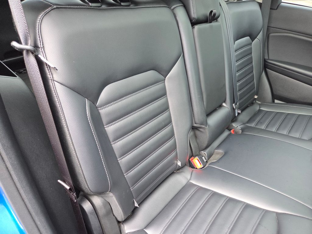 2022 Ford Edge SEL - Photo 28