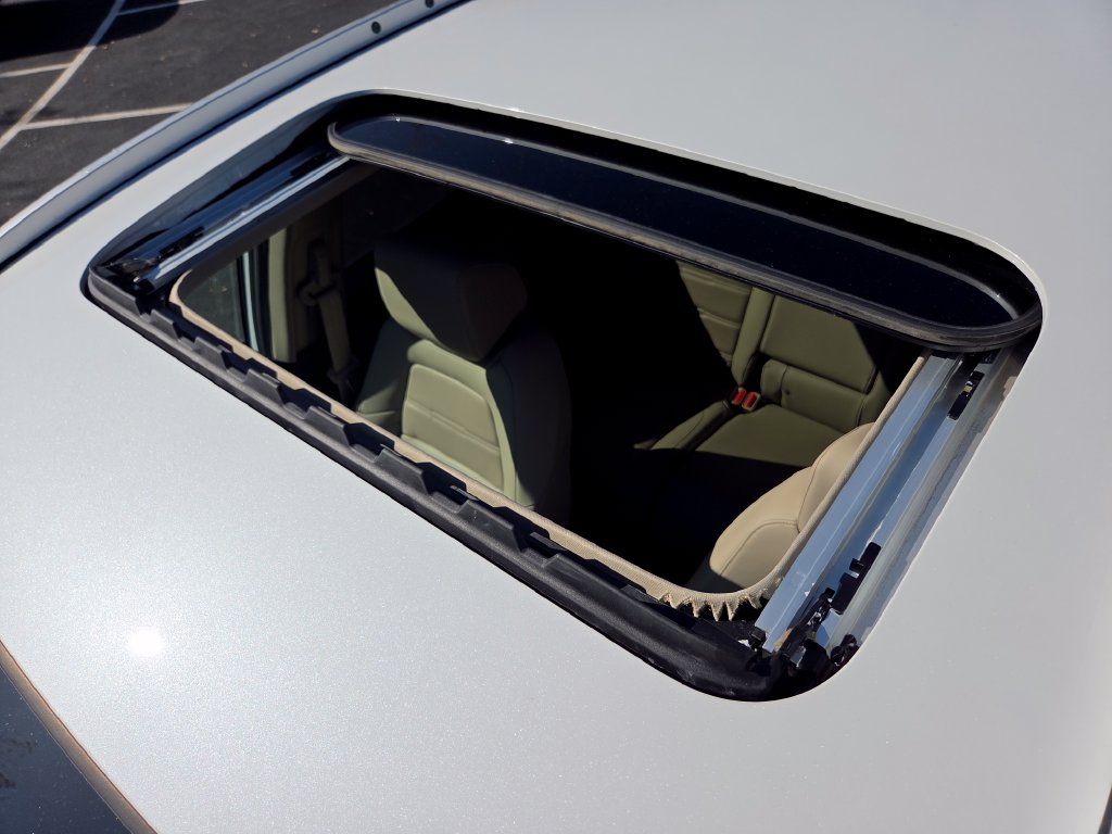 Certified 2021 Honda CR-V Hybrid Touring SUV