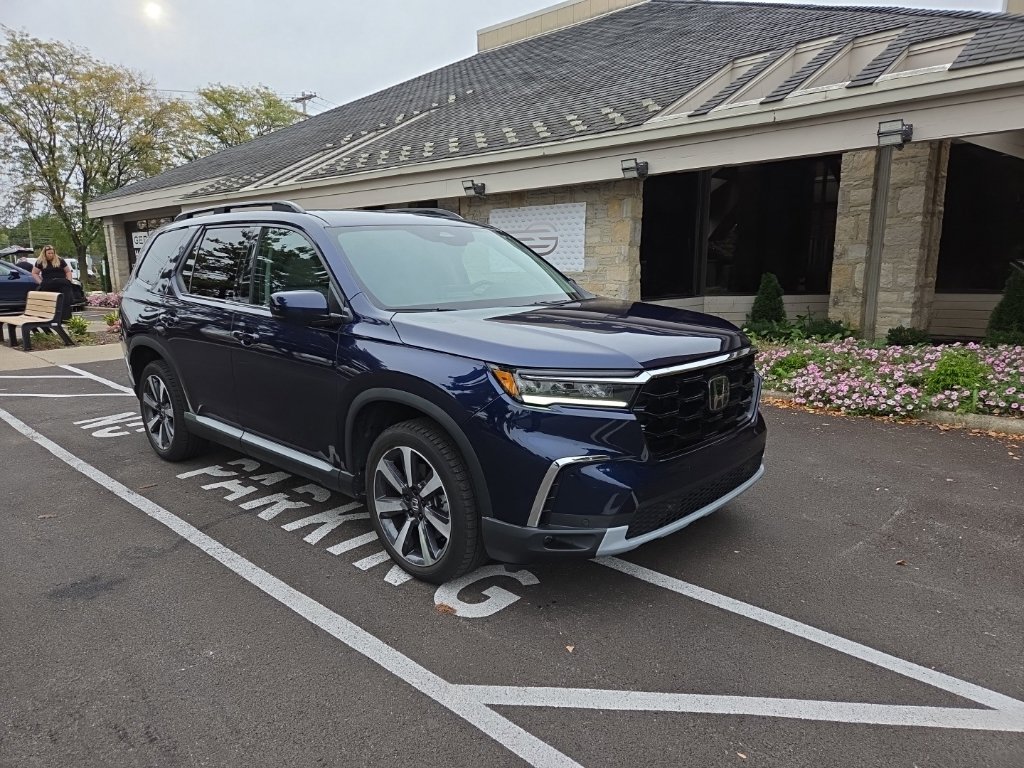 Certified 2024 Honda Pilot Touring SUV