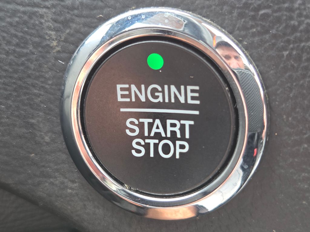 2022 Ford Edge SEL - Photo 37