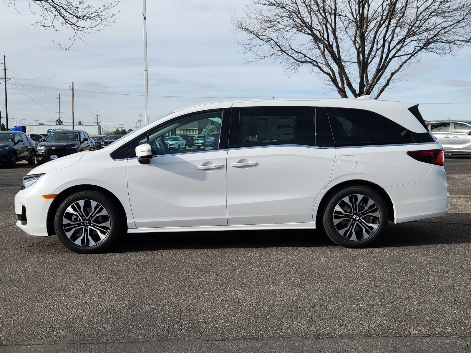 New 2027 Honda Odyssey Elite Van Passenger Van