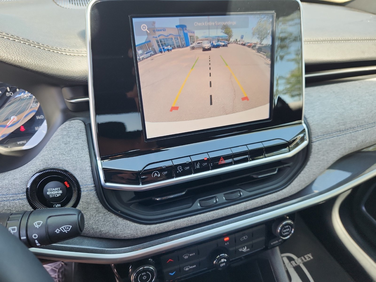 2025 Jeep Compass Latitude - Photo 23