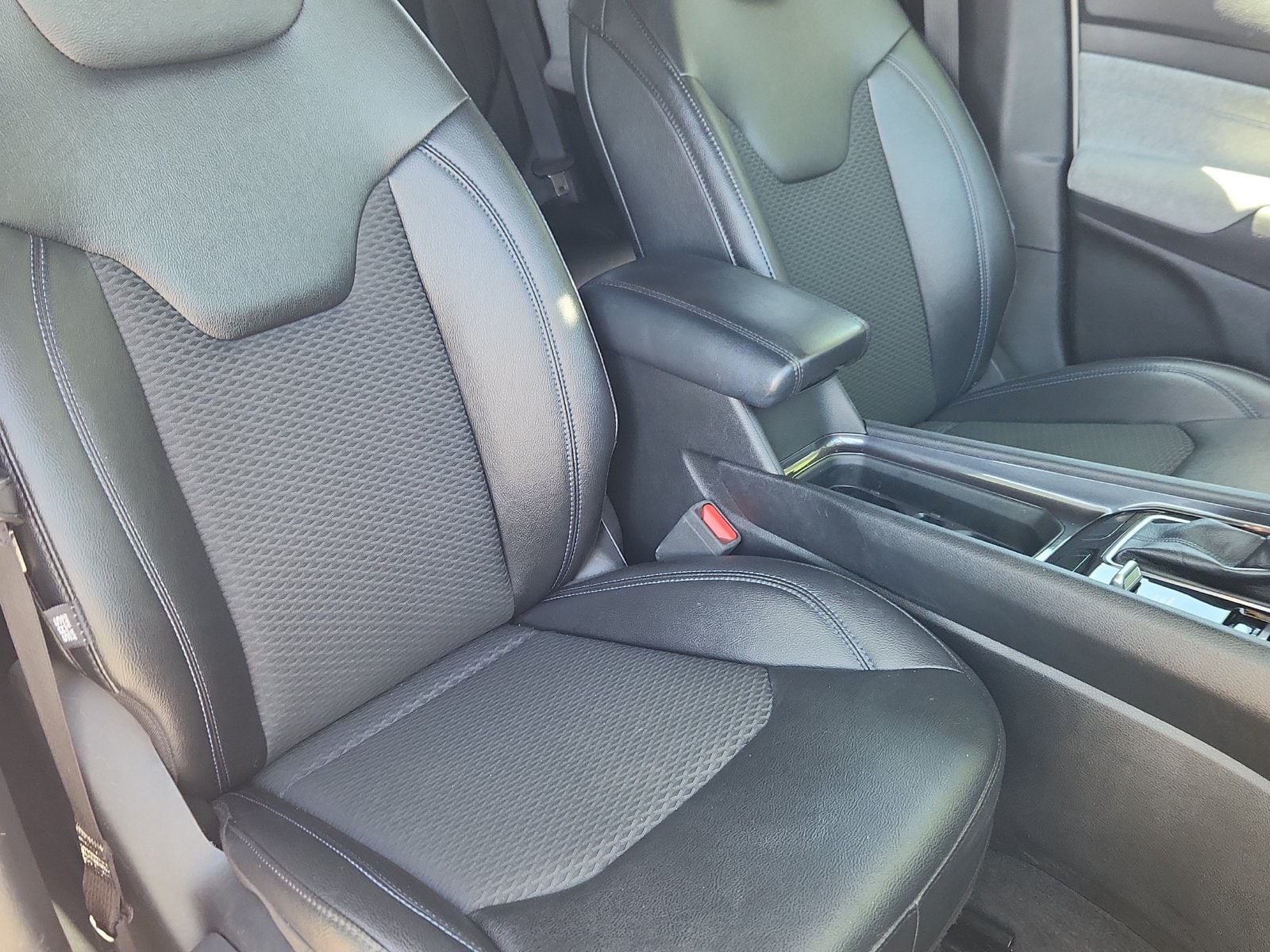 2025 Jeep Compass Latitude - Photo 15