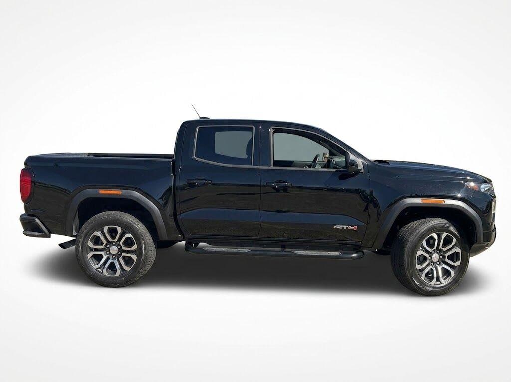 2023 GMC Canyon