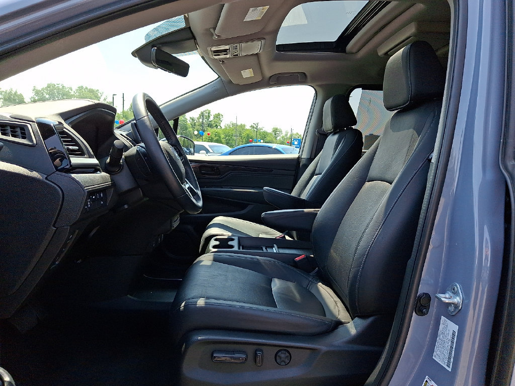 2023 Honda Odyssey Touring - Photo 12