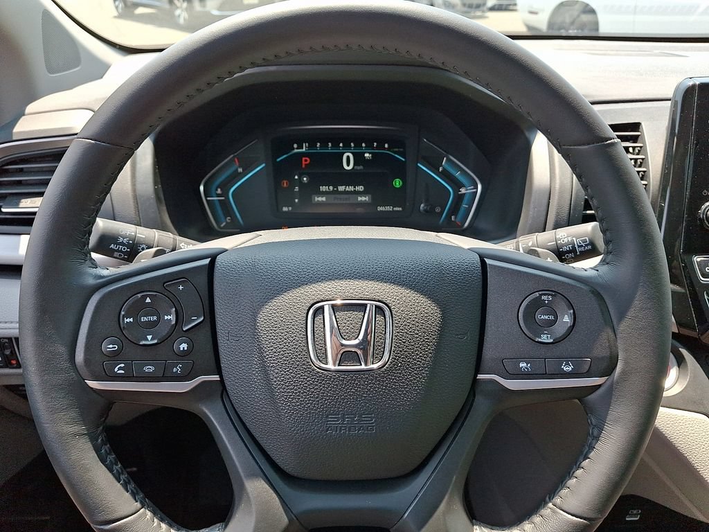 2024 Honda Odyssey EX-L - Photo 19