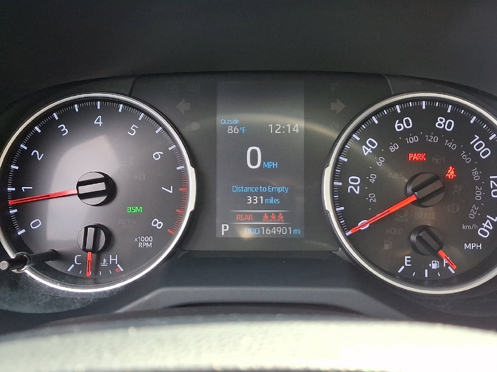 2019 Toyota RAV4 XLE Premium - Photo 20