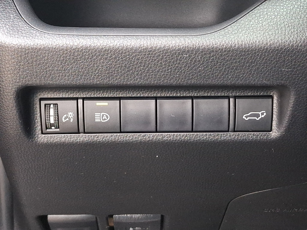 2019 Toyota RAV4 XLE Premium - Photo 26