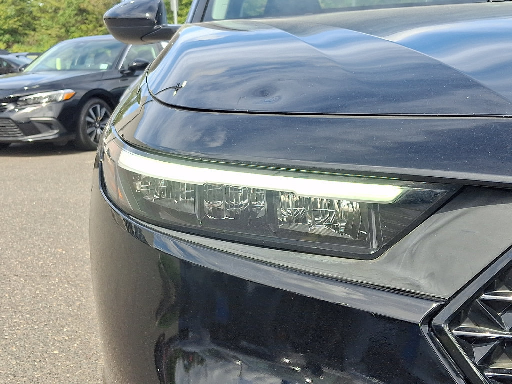 2023 Honda Accord LX - Photo 9