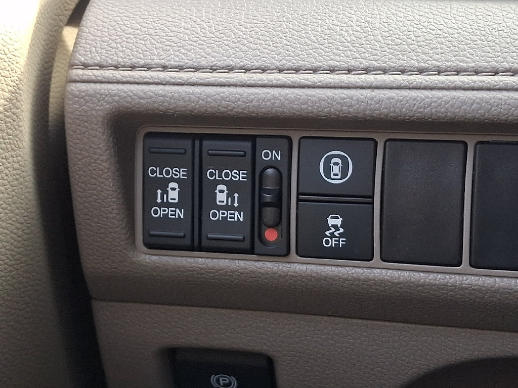 2021 Honda Odyssey EX - Photo 25