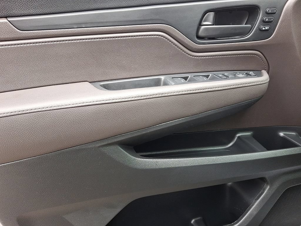 2023 Honda Odyssey EX-L - Photo 10
