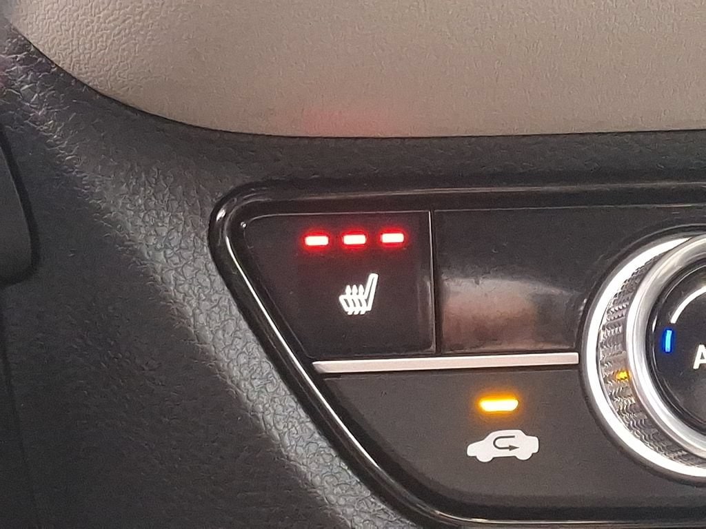2025 Honda HR-V EX-L - Photo 24