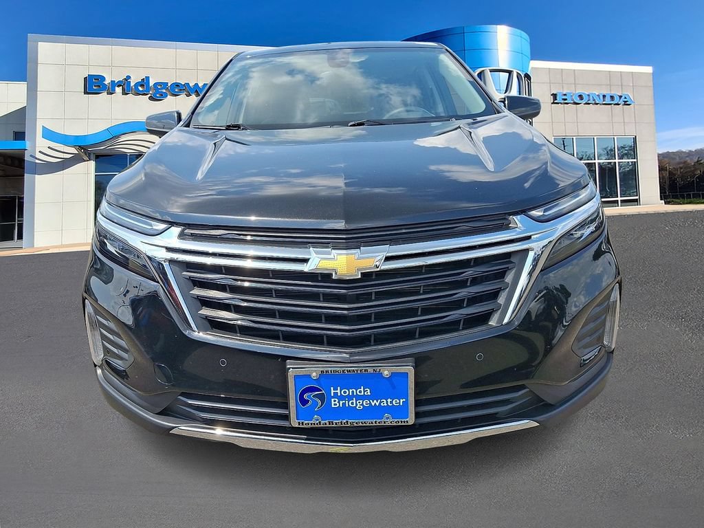 2024 Chevrolet Equinox LT - Photo 2