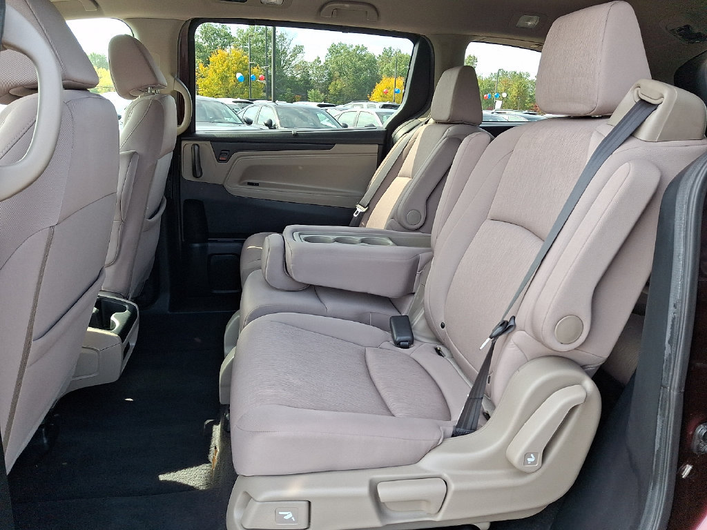 2021 Honda Odyssey EX - Photo 11