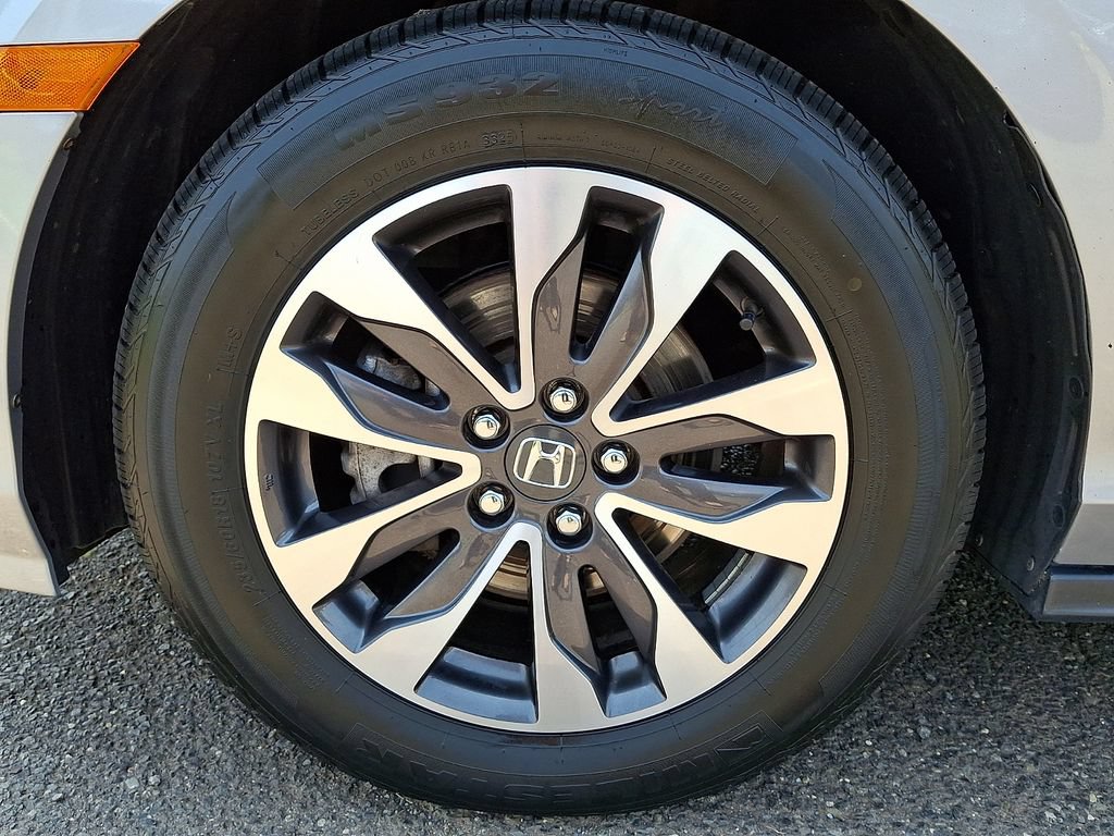 2024 Honda Odyssey EX-L - Photo 8