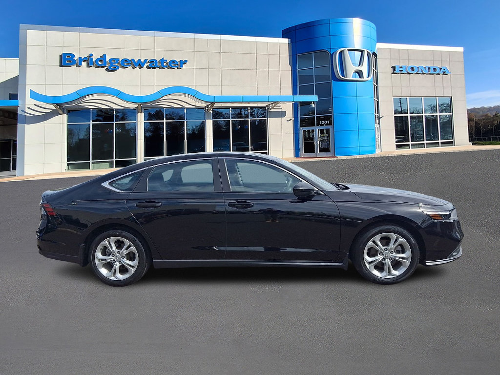 2023 Honda Accord LX - Photo 7