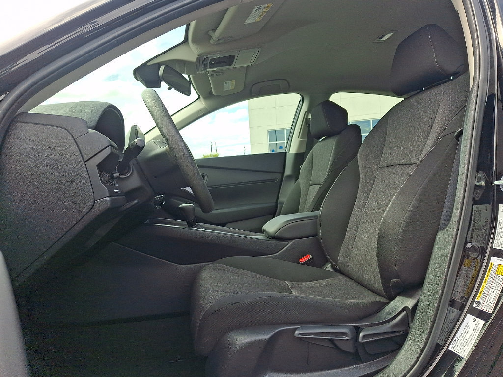 2023 Honda Accord LX - Photo 13