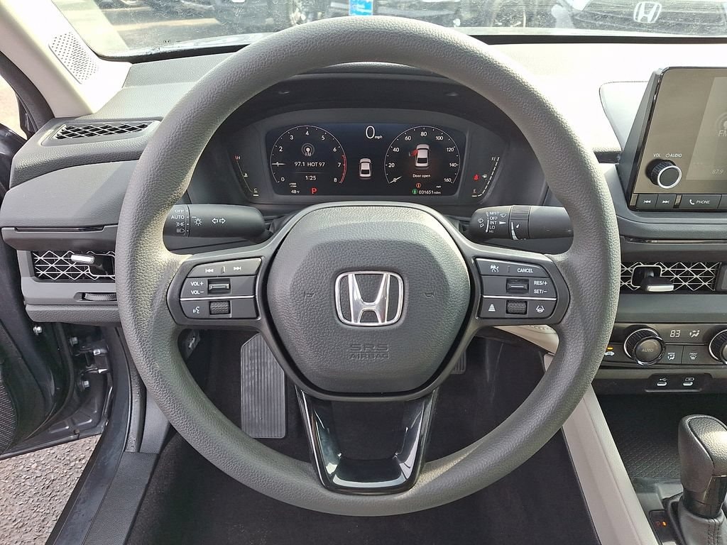 2025 Honda Accord SE - Photo 18