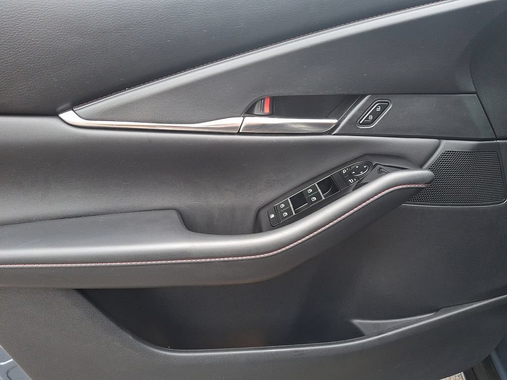 2023 Mazda CX-30 Carbon Edition - Photo 12