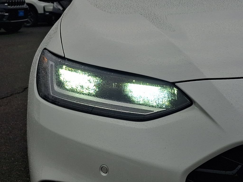 2025 Honda HR-V EX-L - Photo 9