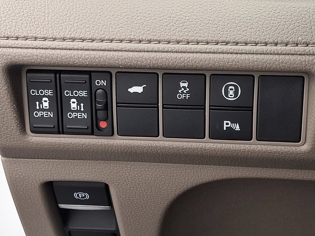 2023 Honda Odyssey Elite - Photo 26
