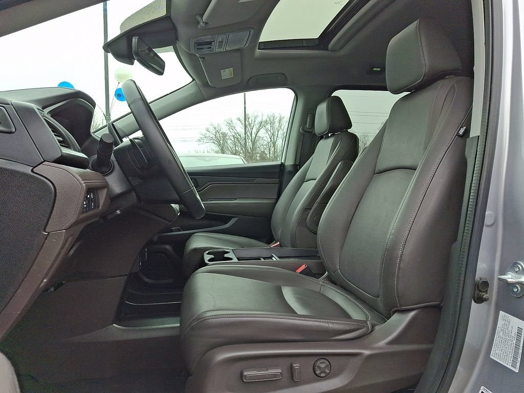 2023 Honda Odyssey EX-L - Photo 11