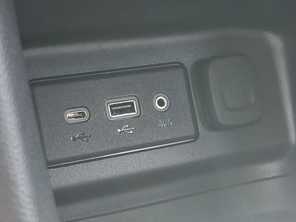 2024 Chevrolet Equinox LT - Photo 24