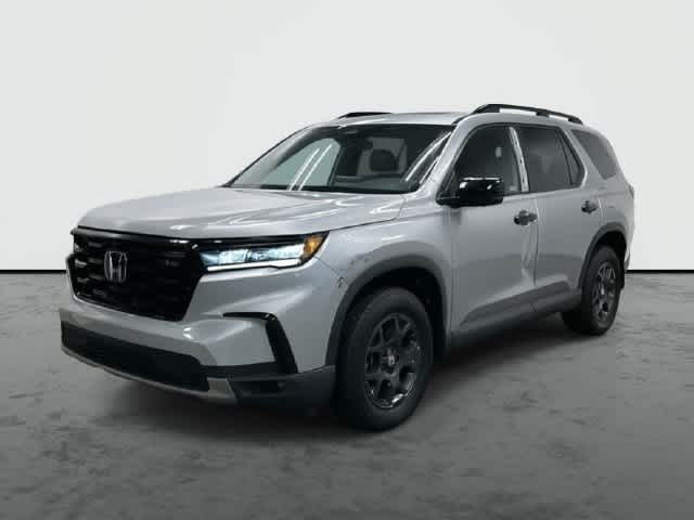 Certified 2025 Honda Pilot TrailSport SUV