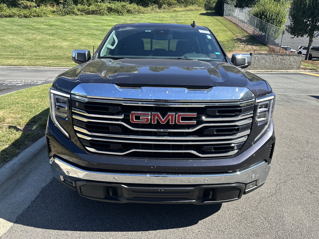 Used 2025 GMC Sierra 1500 SLT Pickup
