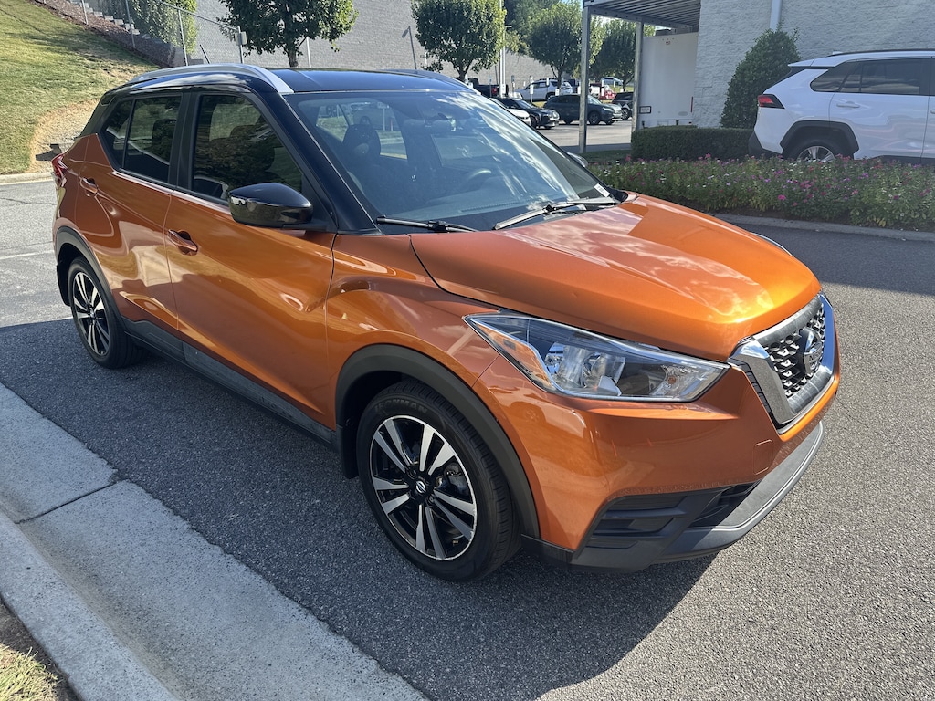 Used 2018 Nissan Kicks SV SUV