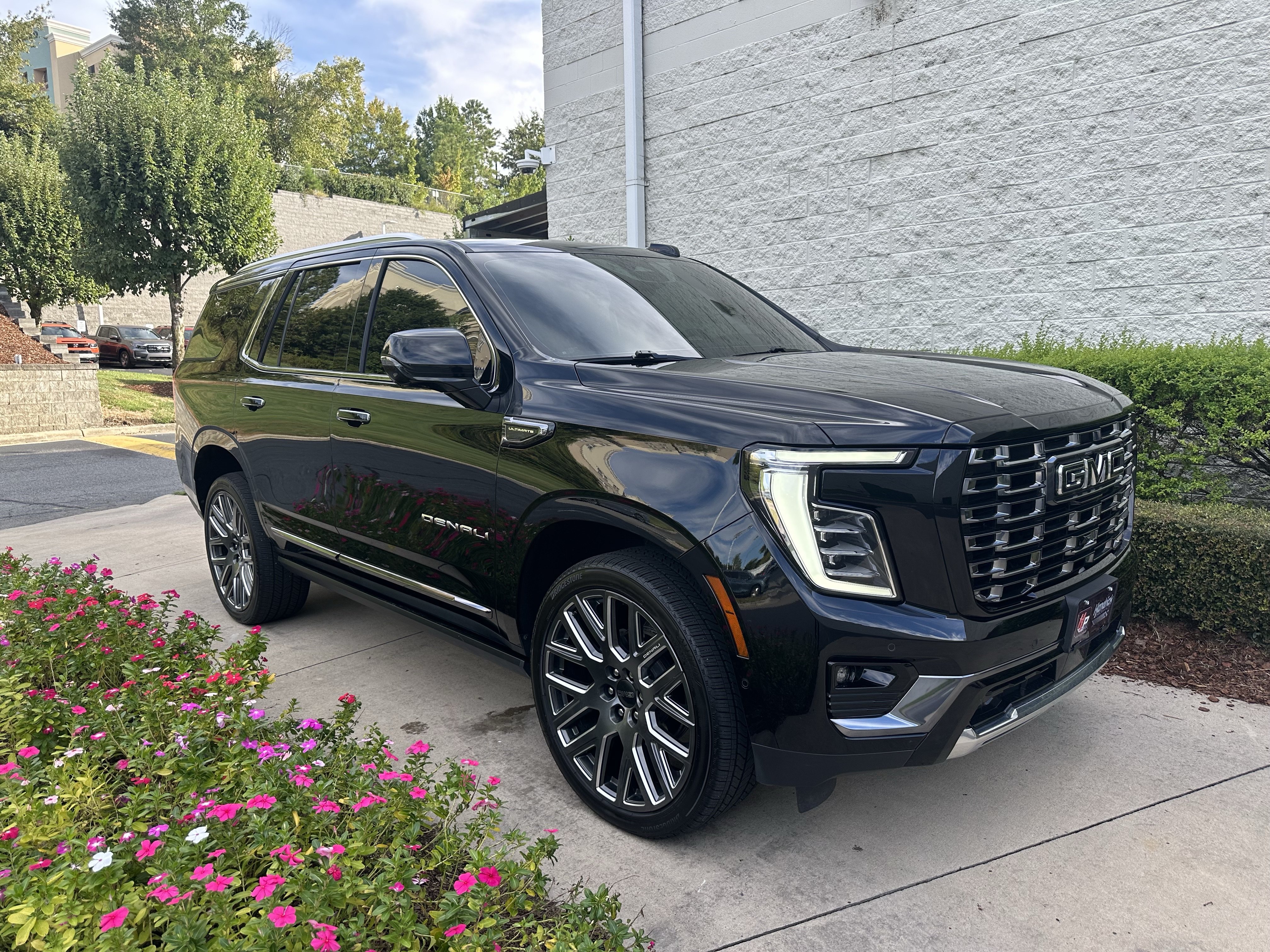 Used 2025 GMC Yukon Denali Ultimate SUV