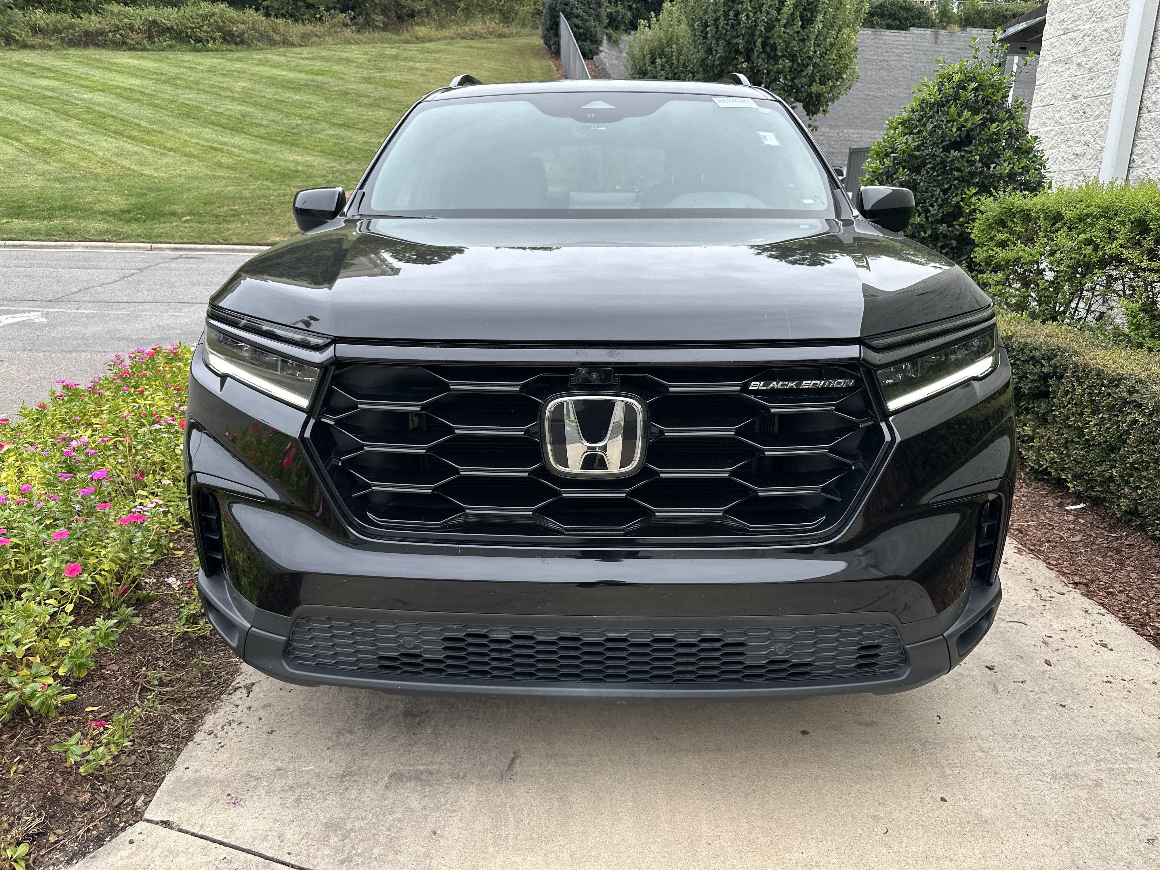 Certified 2025 Honda Pilot Black Edition SUV