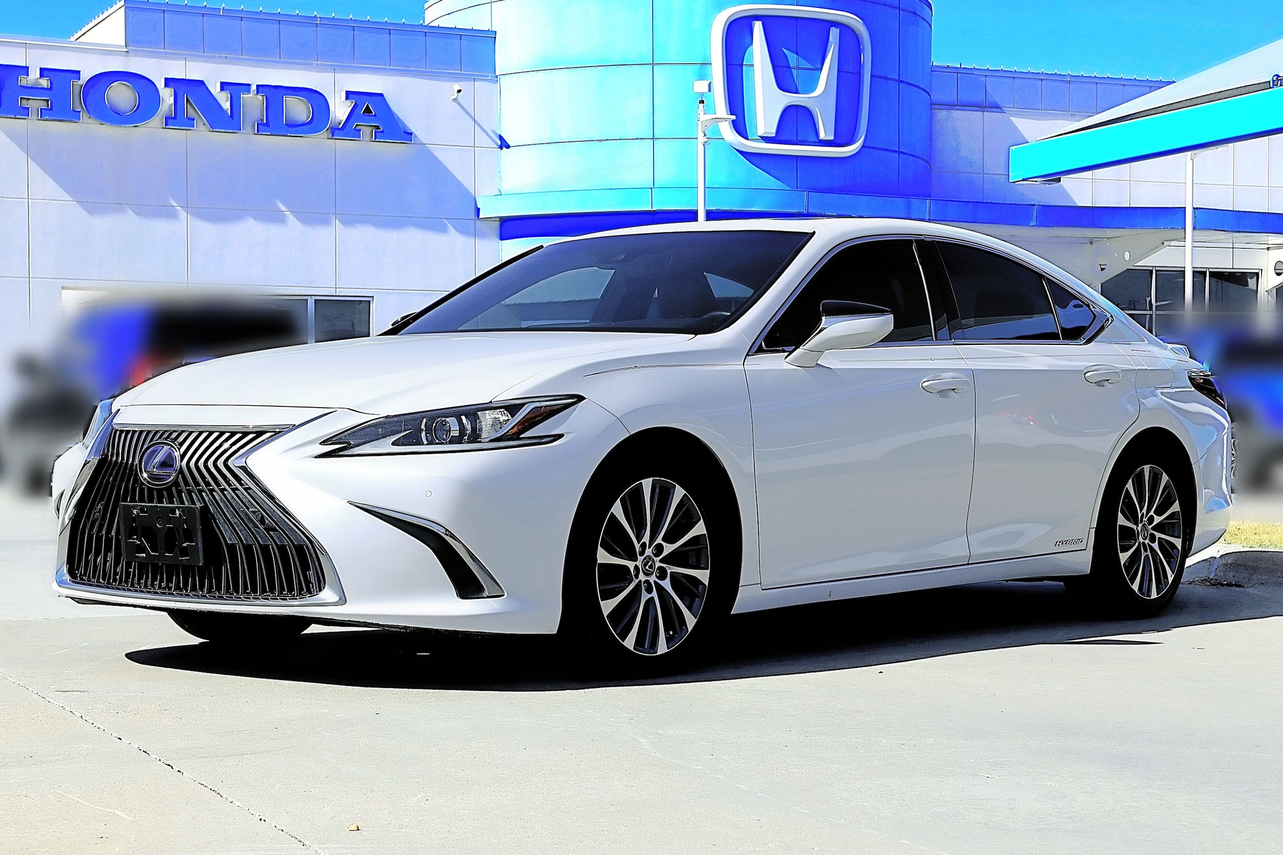 2019 Lexus ES Hybrid