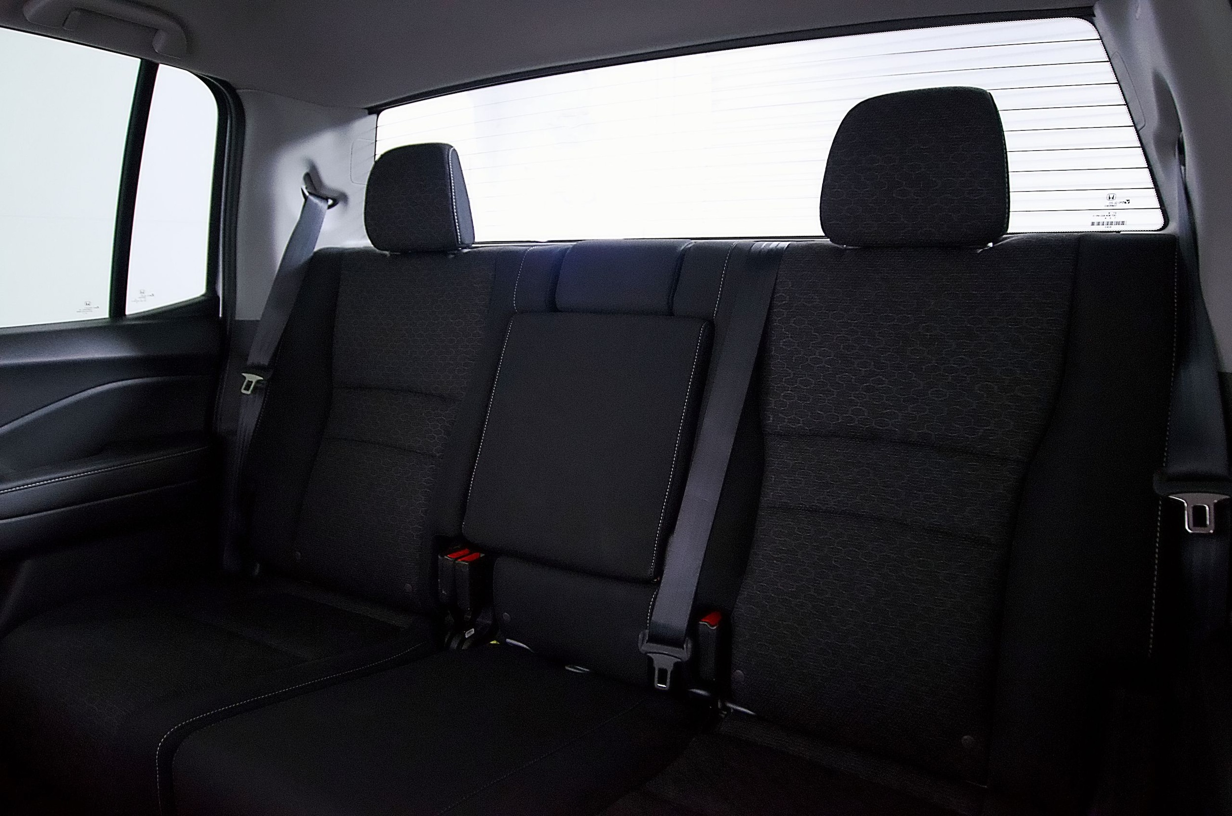 2025 Honda Ridgeline Sport - Photo 15