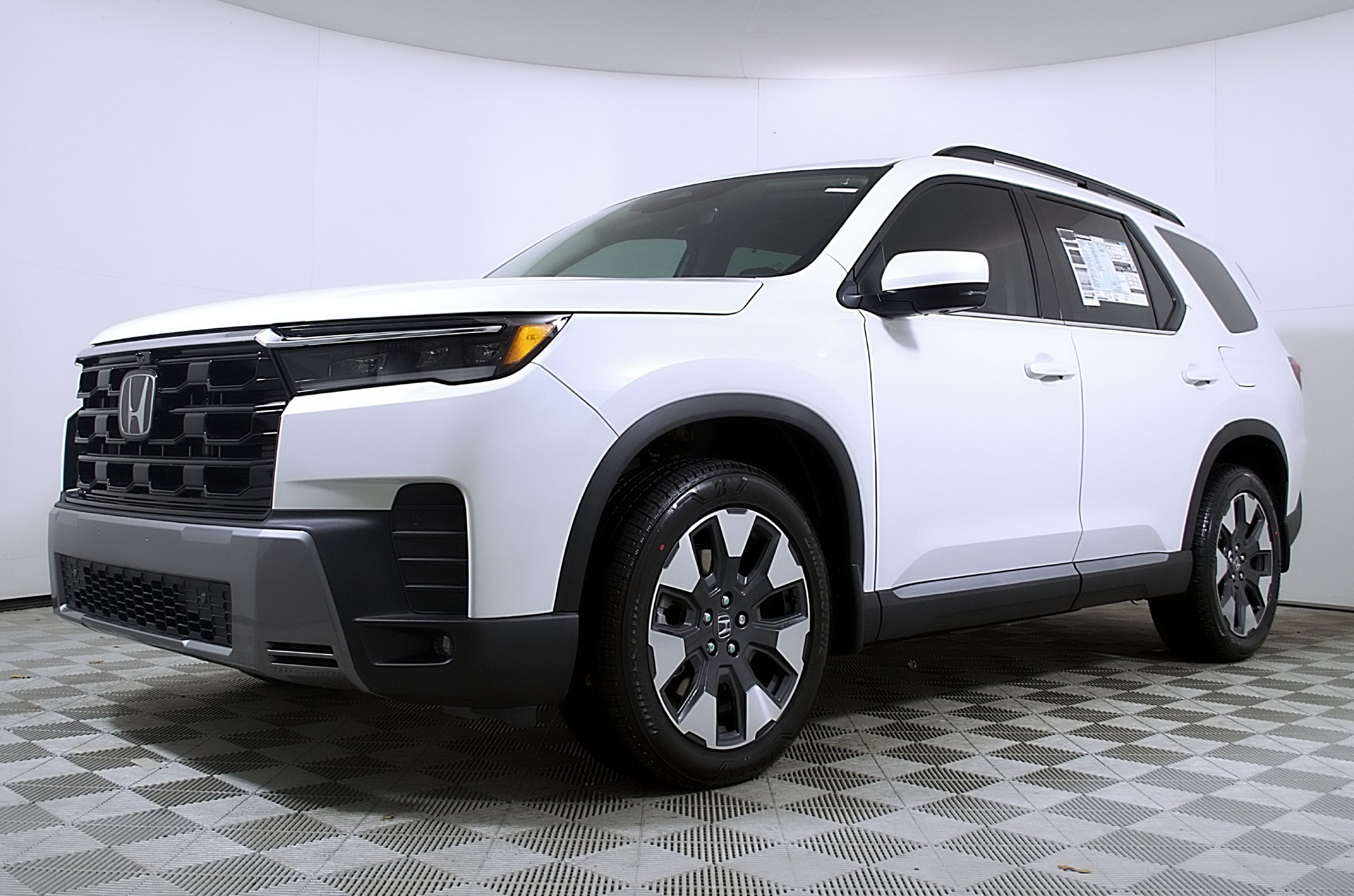 New 2026 Honda Pilot Elite SUV