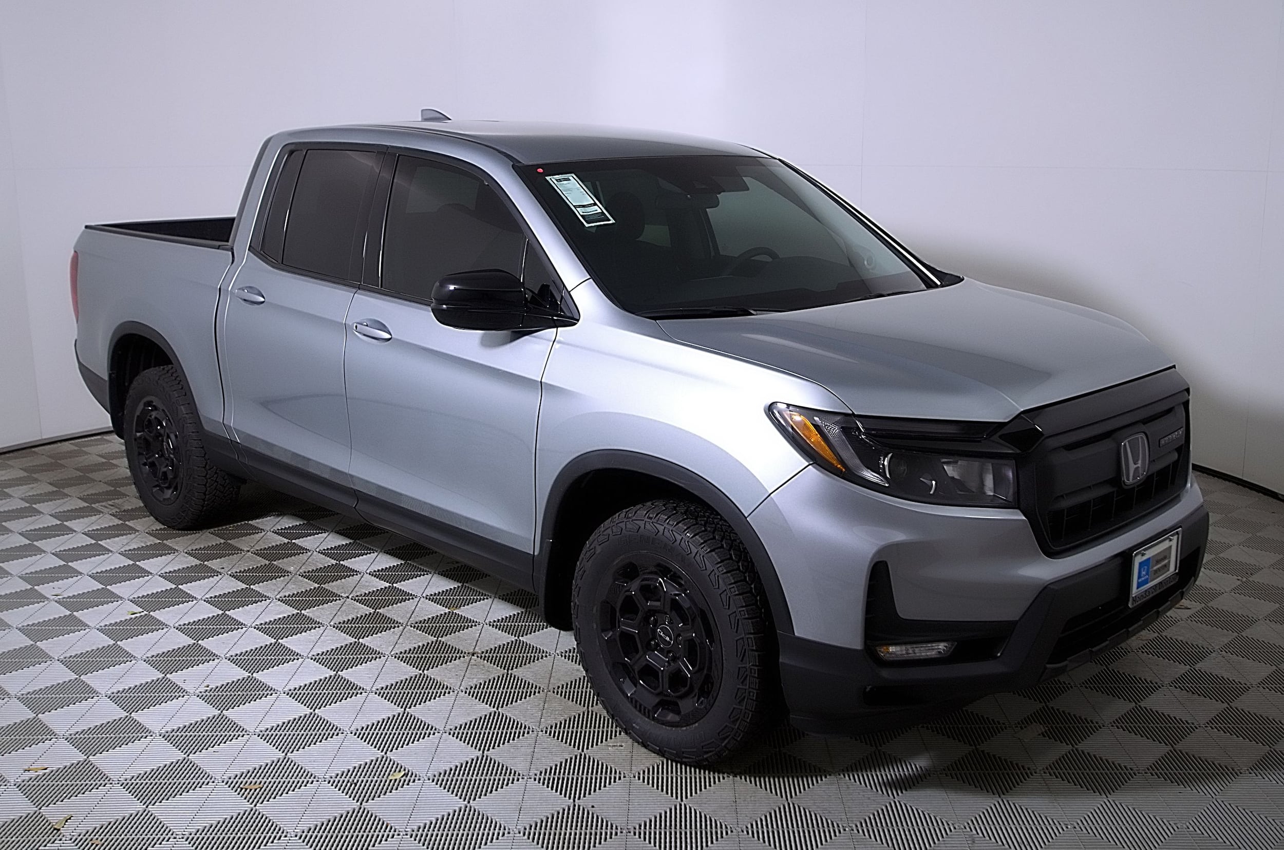 2025 Honda Ridgeline Sport - Photo 6