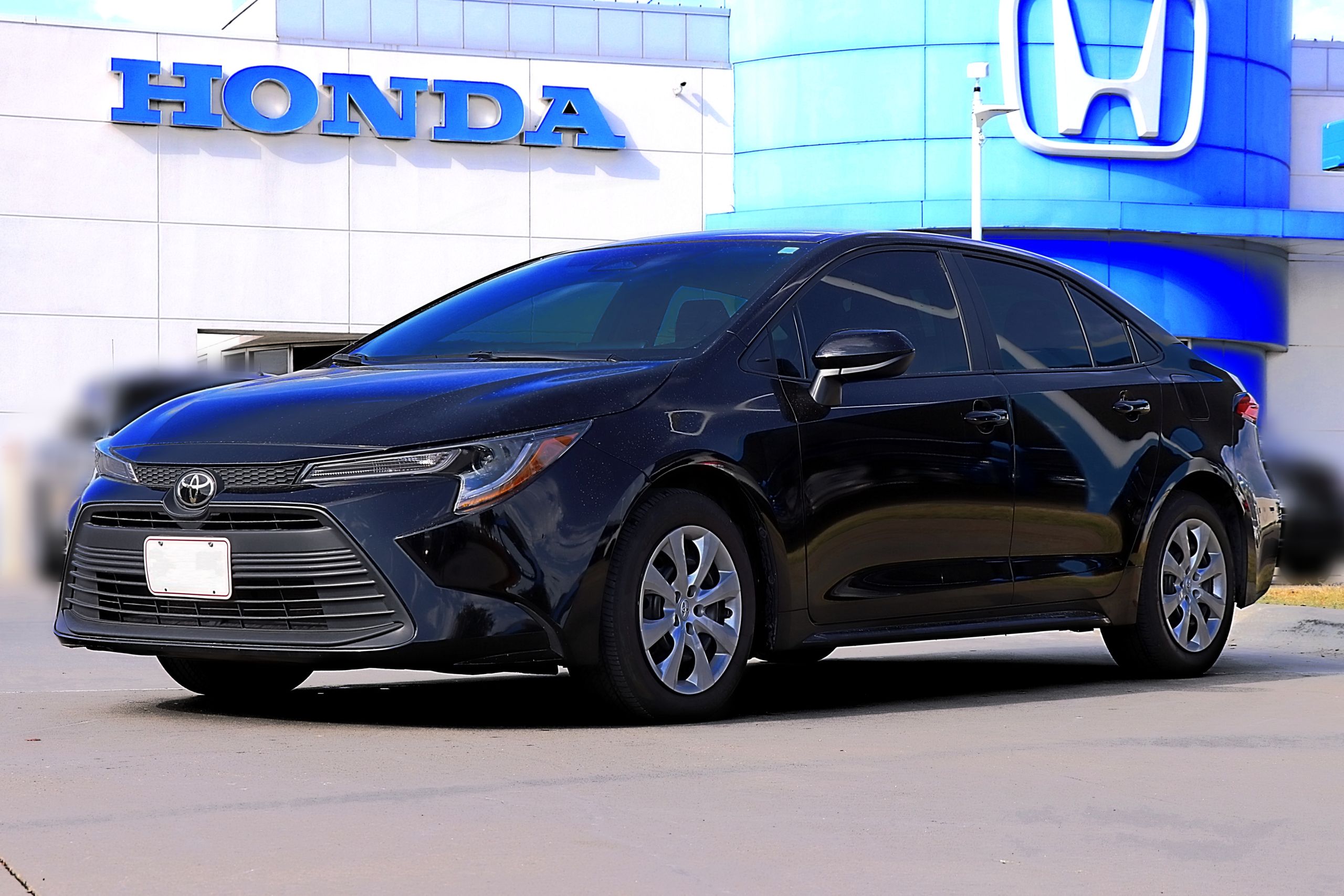 Used 2025 Toyota Corolla LE Sedan