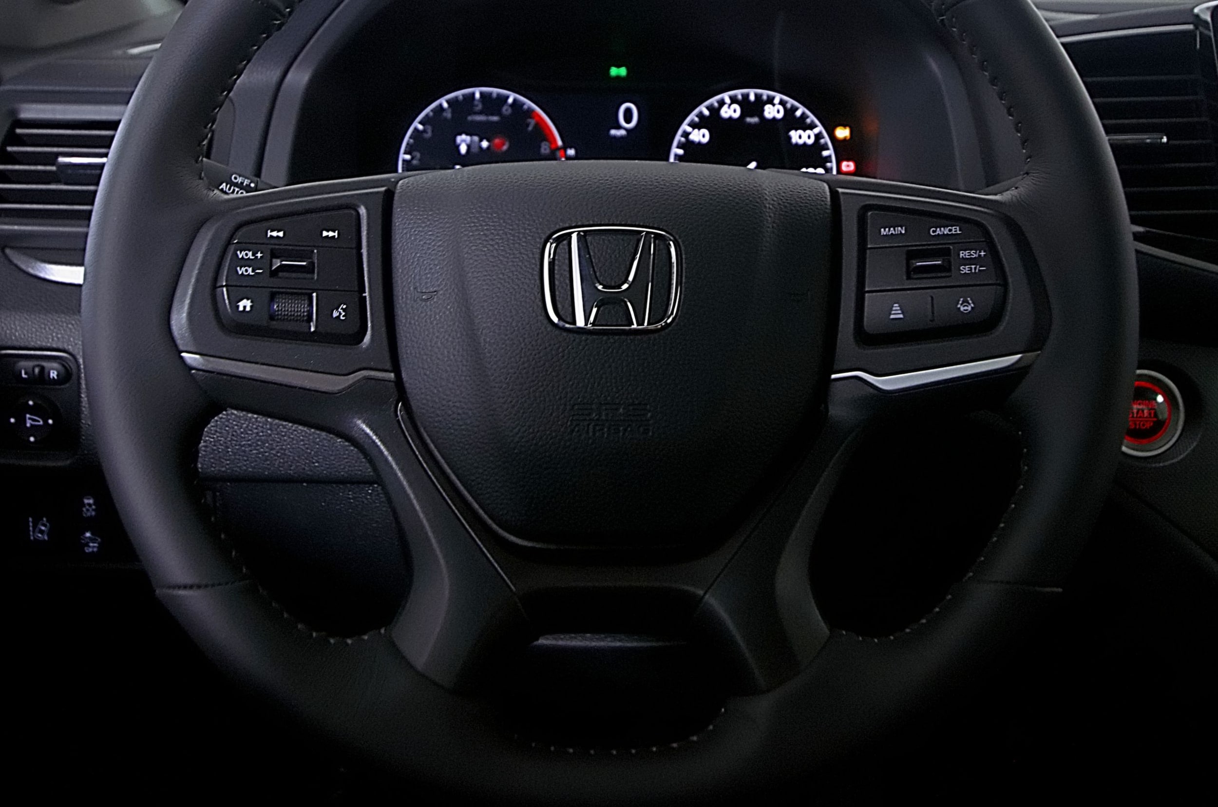 2025 Honda Ridgeline Sport - Photo 21